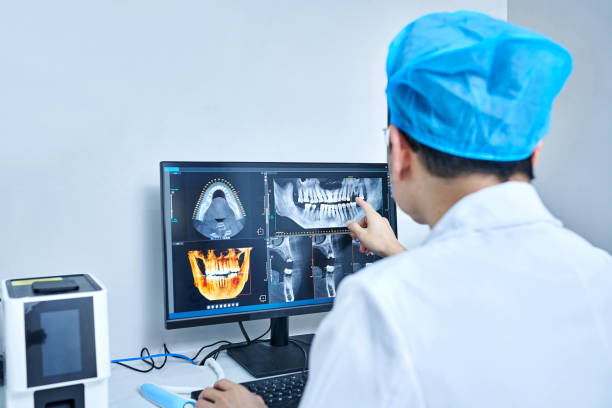 Best Emergency Gum Treatment in Hondo, TX